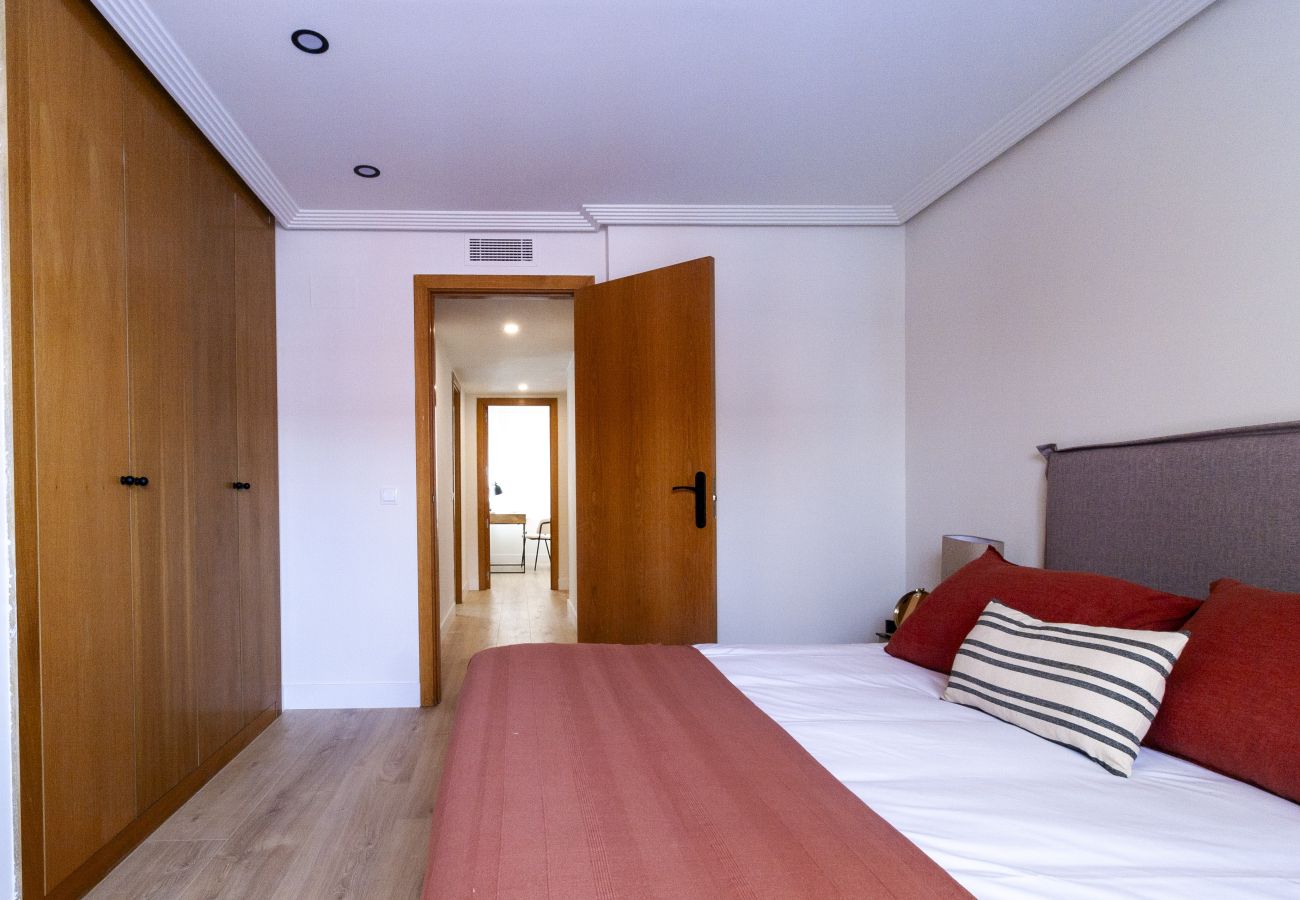 Apartamento en Madrid - 4 hab. con terraza en La Castellana Sharing Co