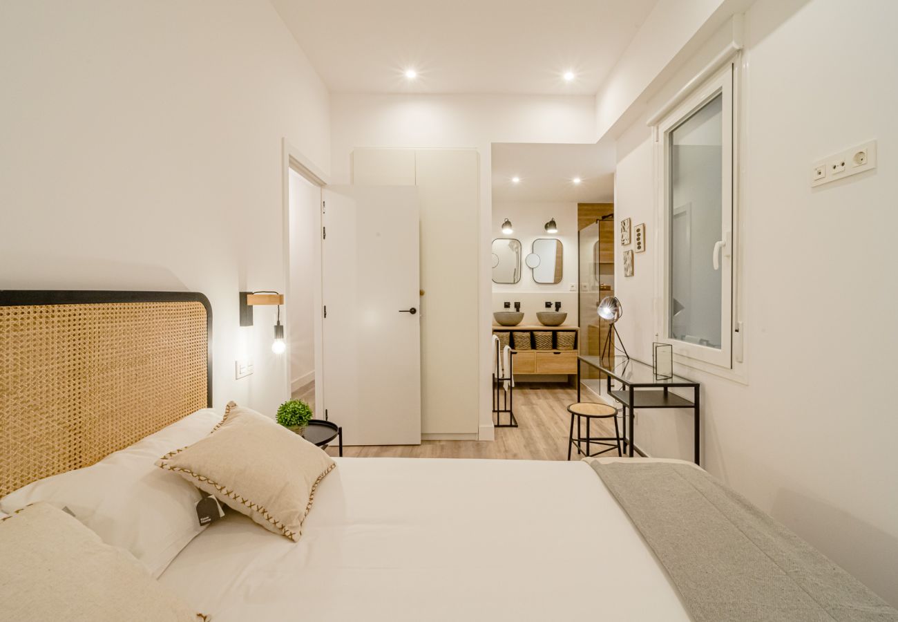 Apartamento en Madrid - Unico piso de 3 habs en Chamberi by SharingCo 
