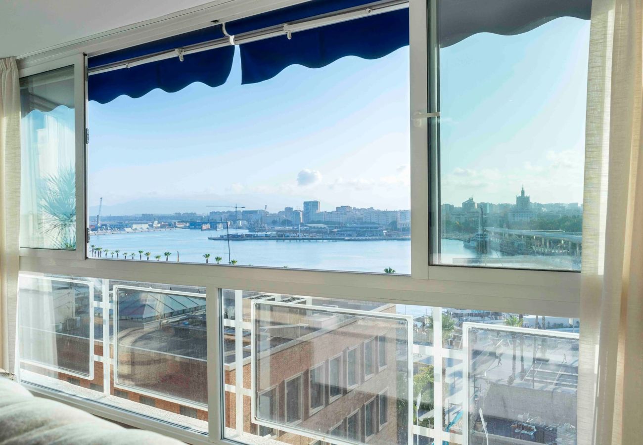 Apartamento en Málaga - Hermoso piso con vistas al mar by SharingCo   