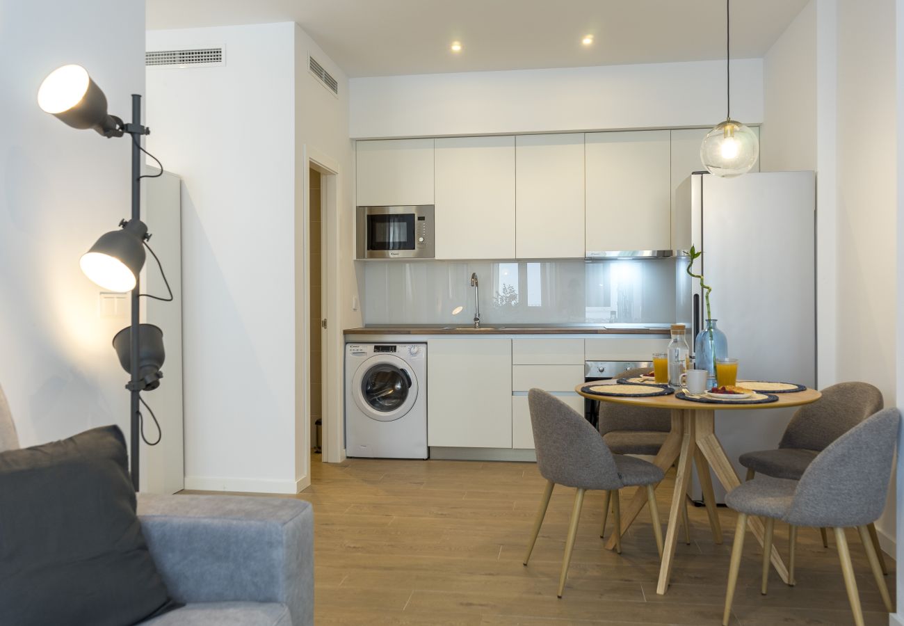 Apartamento en Málaga - Piso de 1 habitación Lagunillas por Sharing Co.   