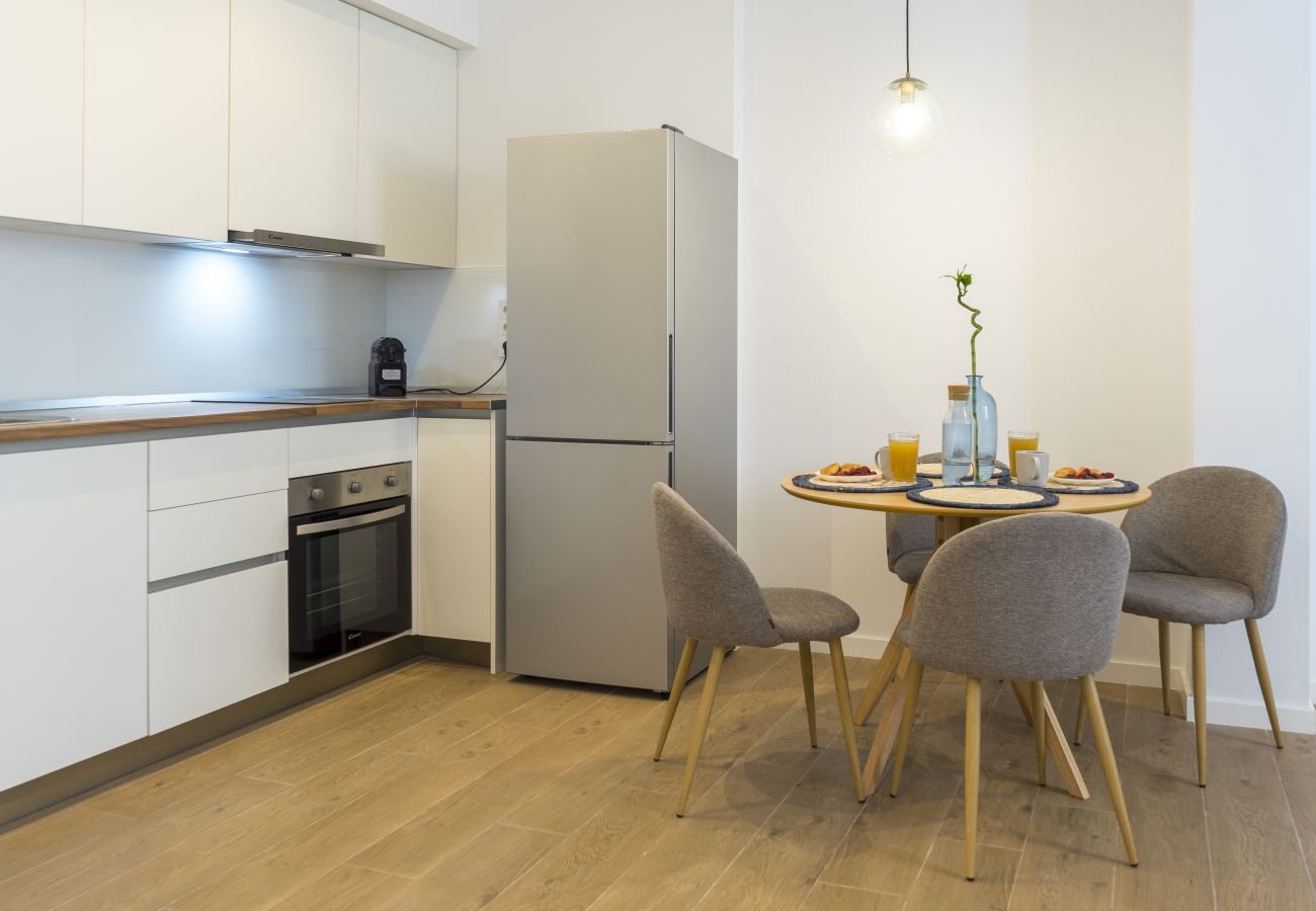 Apartamento en Málaga - Piso de 1 habitación Lagunillas por Sharing Co.   