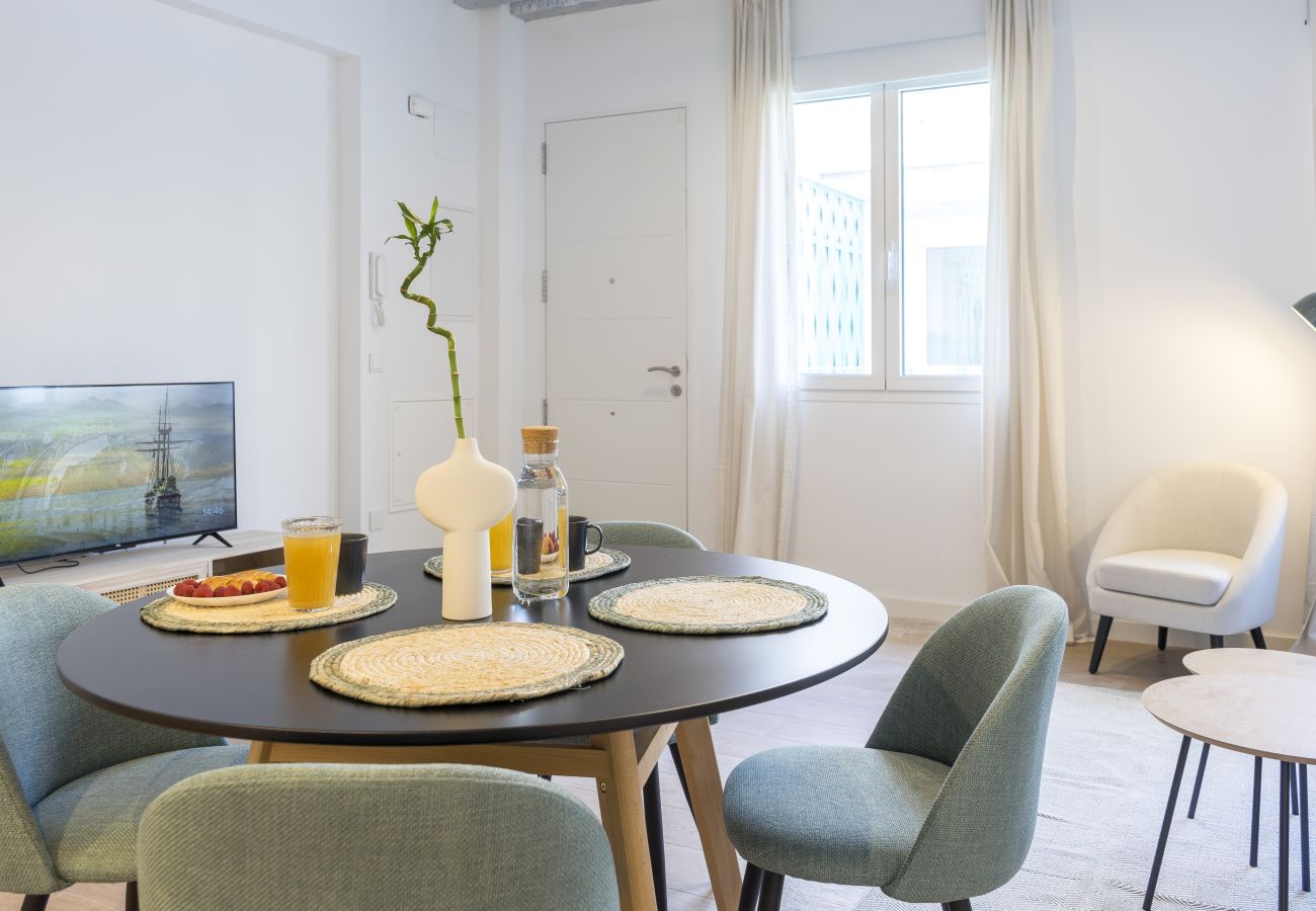 Apartamento en Málaga - Apartamento de 1 hab. Lagunillas     