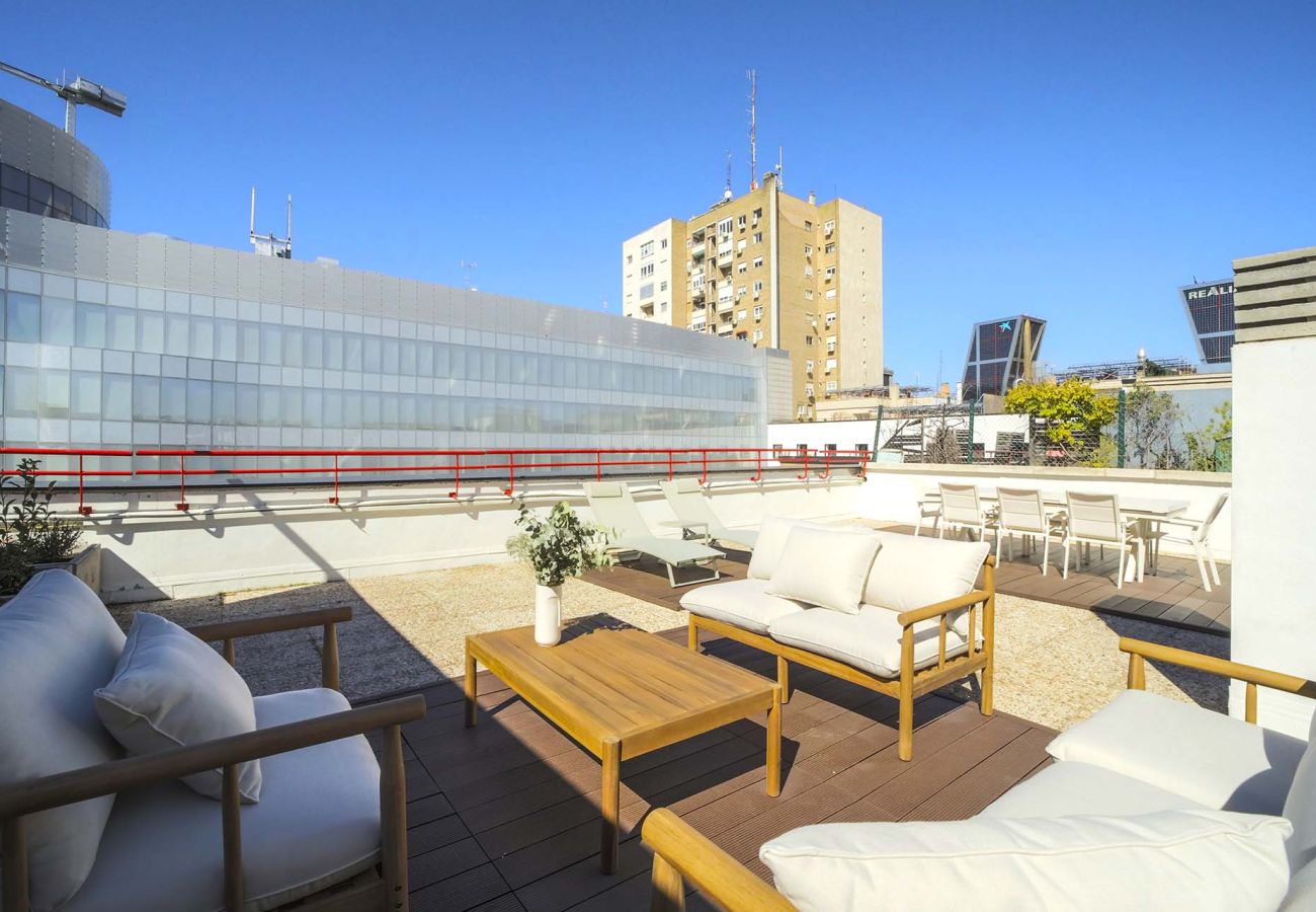 Apartamento en Madrid - Apartamento de 3 hab. con terraza en La Castellana Sharing Co.   