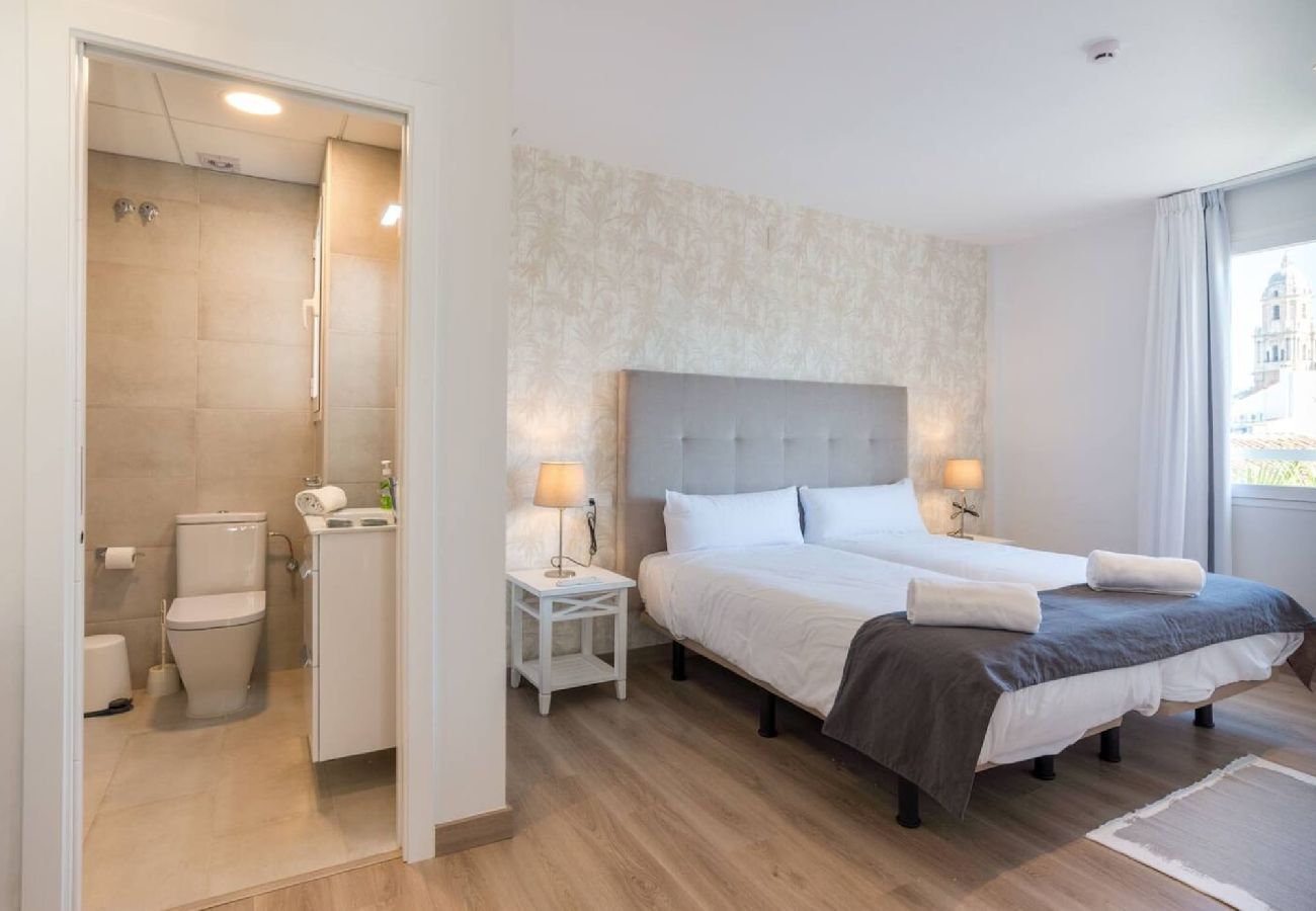 Apartamento en Málaga - Apartamento en Atarazanas 4 Habitaciones by Sharing Co
