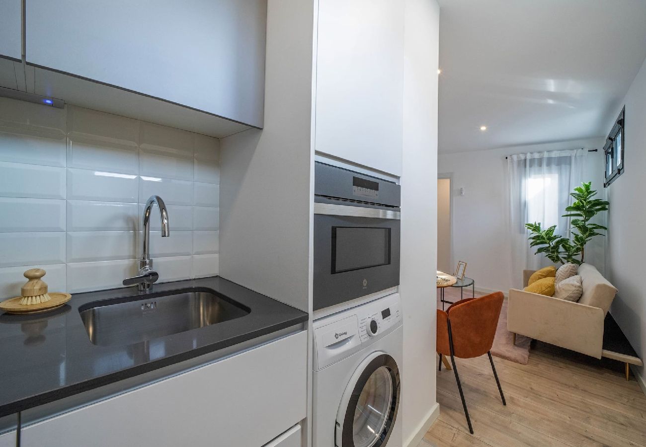Apartamento en Madrid - Tu hogar en Chamberí by SharingCo