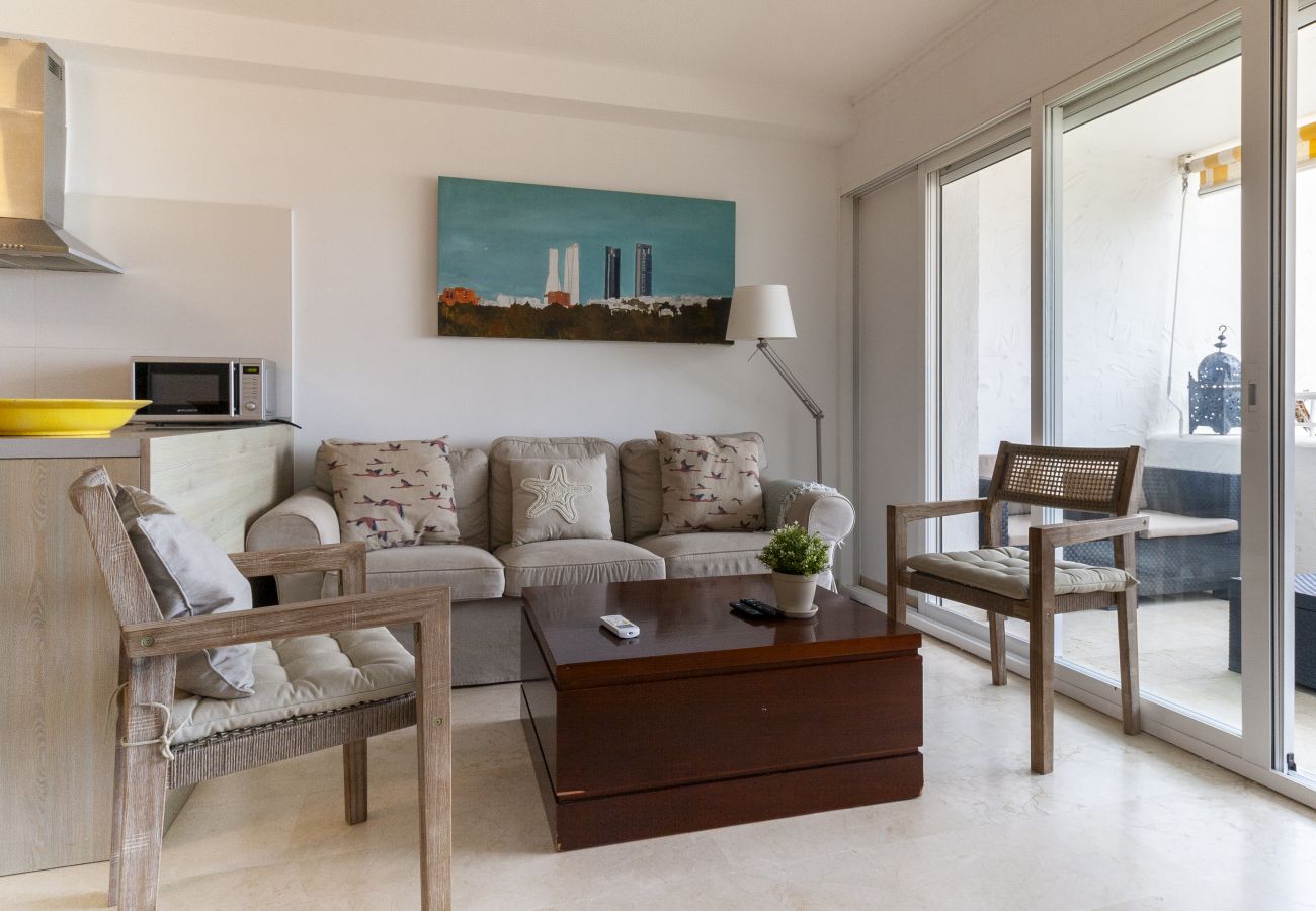 Apartamento en Marbella - Piso con vistas al mar y piscina by SharingCo