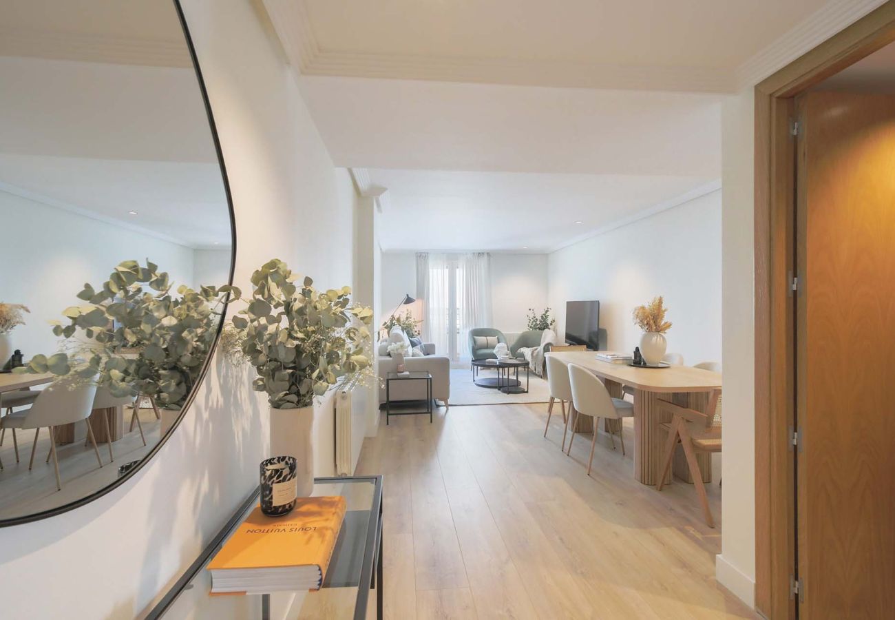 Apartamento en Madrid - Apartamento de 3 hab. con terraza en La Castellana Sharing Co.