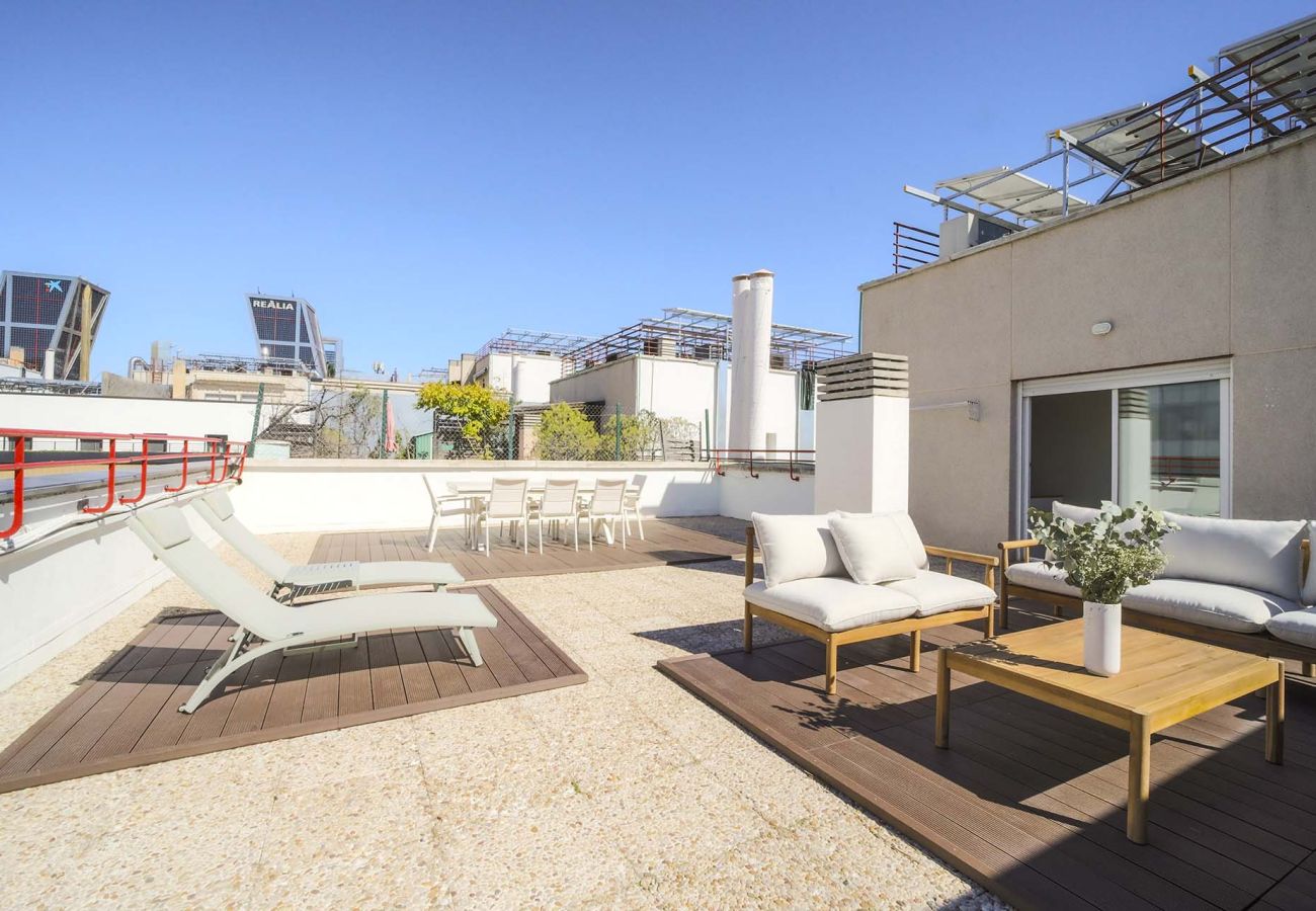 Apartamento en Madrid - Apartamento de 3 hab. con terraza en La Castellana Sharing Co.