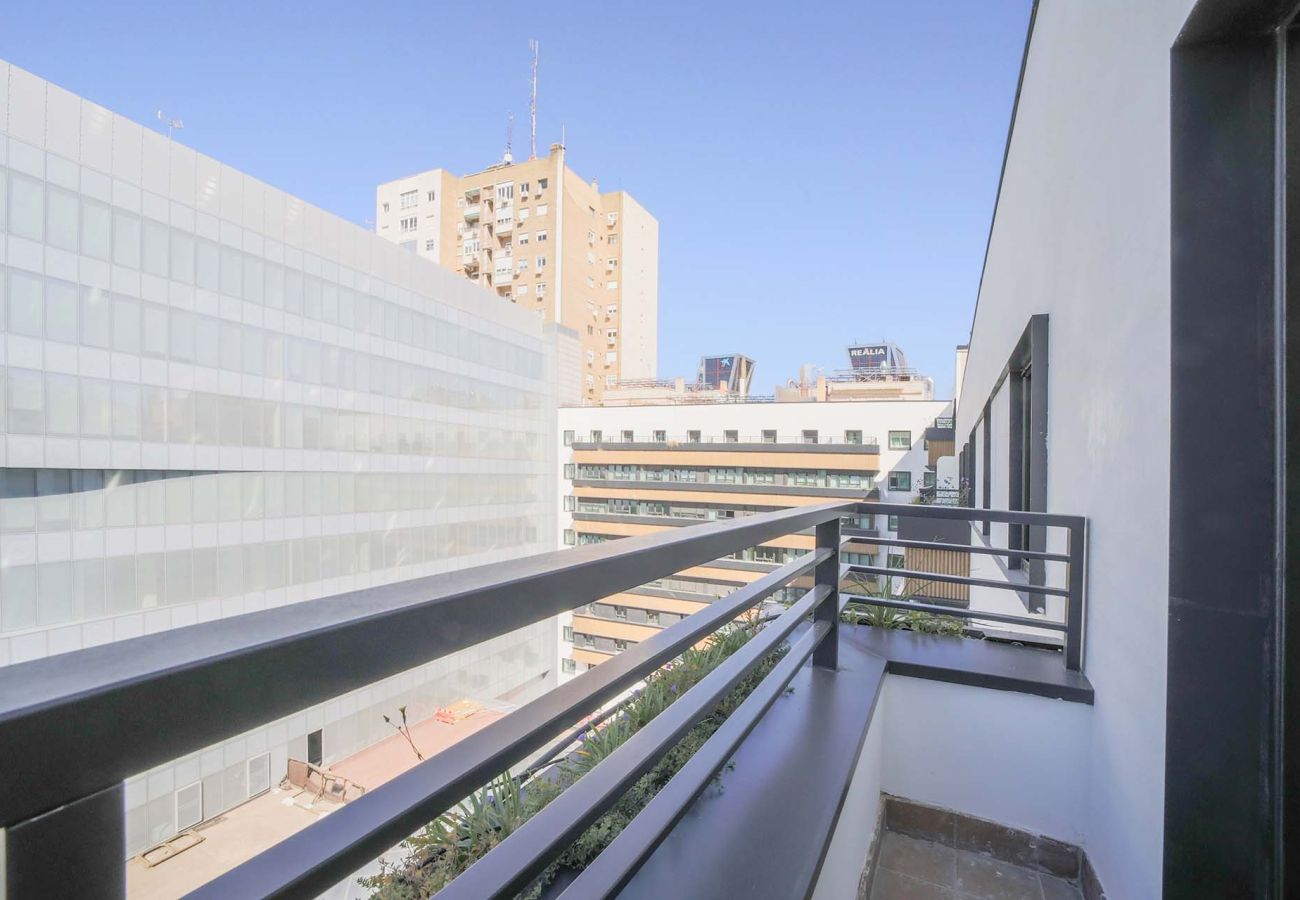 Apartamento en Madrid - Apartamento de 3 hab. con terraza en La Castellana Sharing Co.