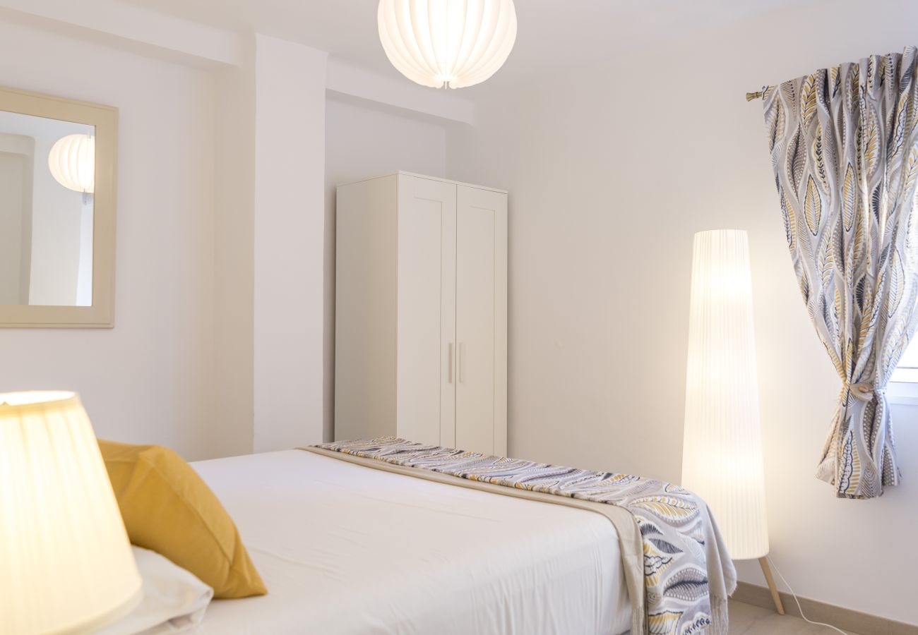 Apartamento en Málaga - Apartamento de 2 Habitaciones en El Palo  