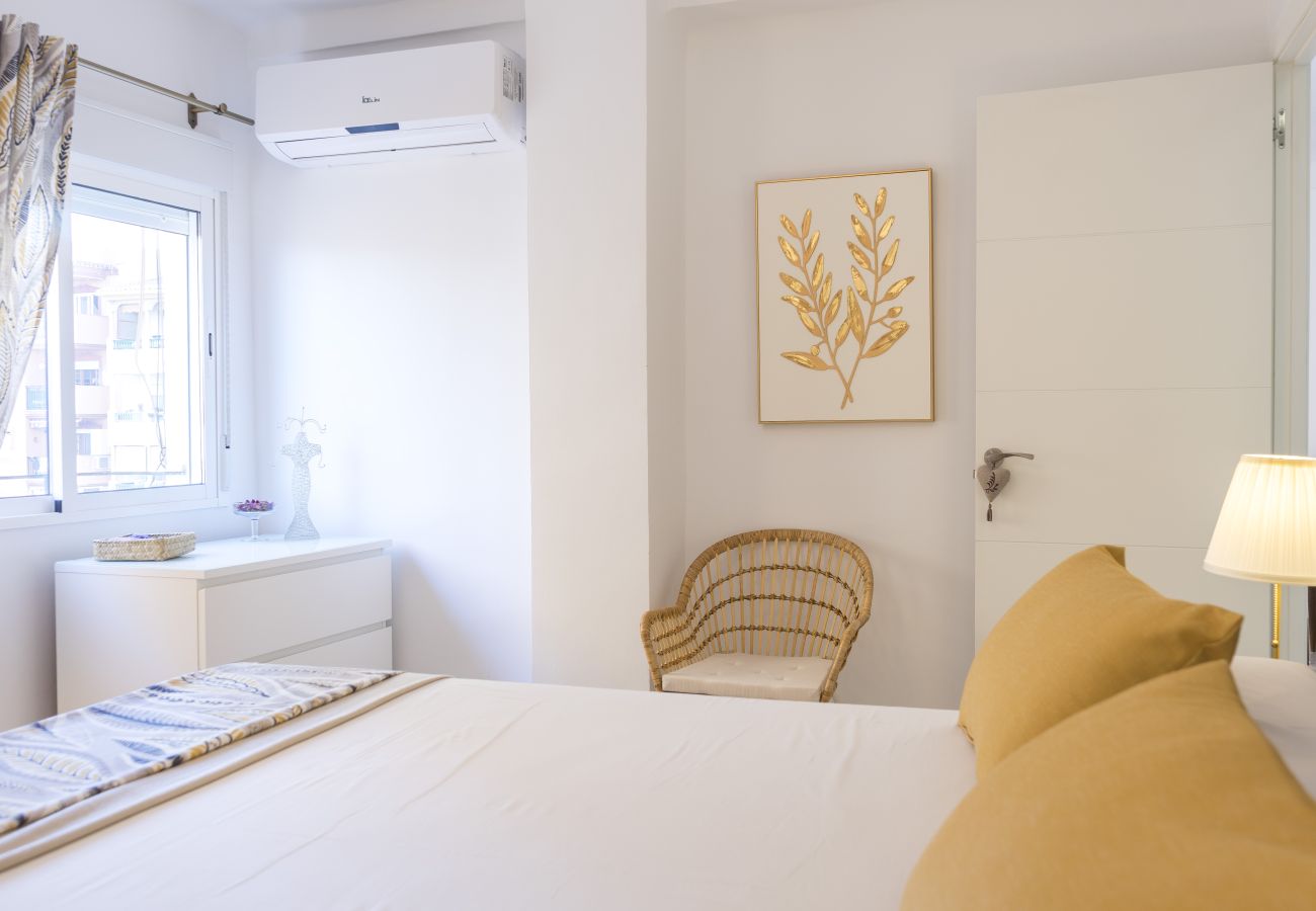 Apartamento en Málaga - Apartamento de 2 Habitaciones en El Palo  