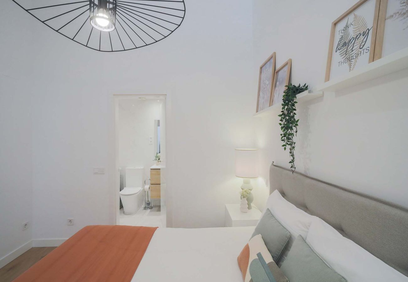 Apartamento en Madrid - Apartamento de 1 habitacion  en Mantuano por Sharing Co