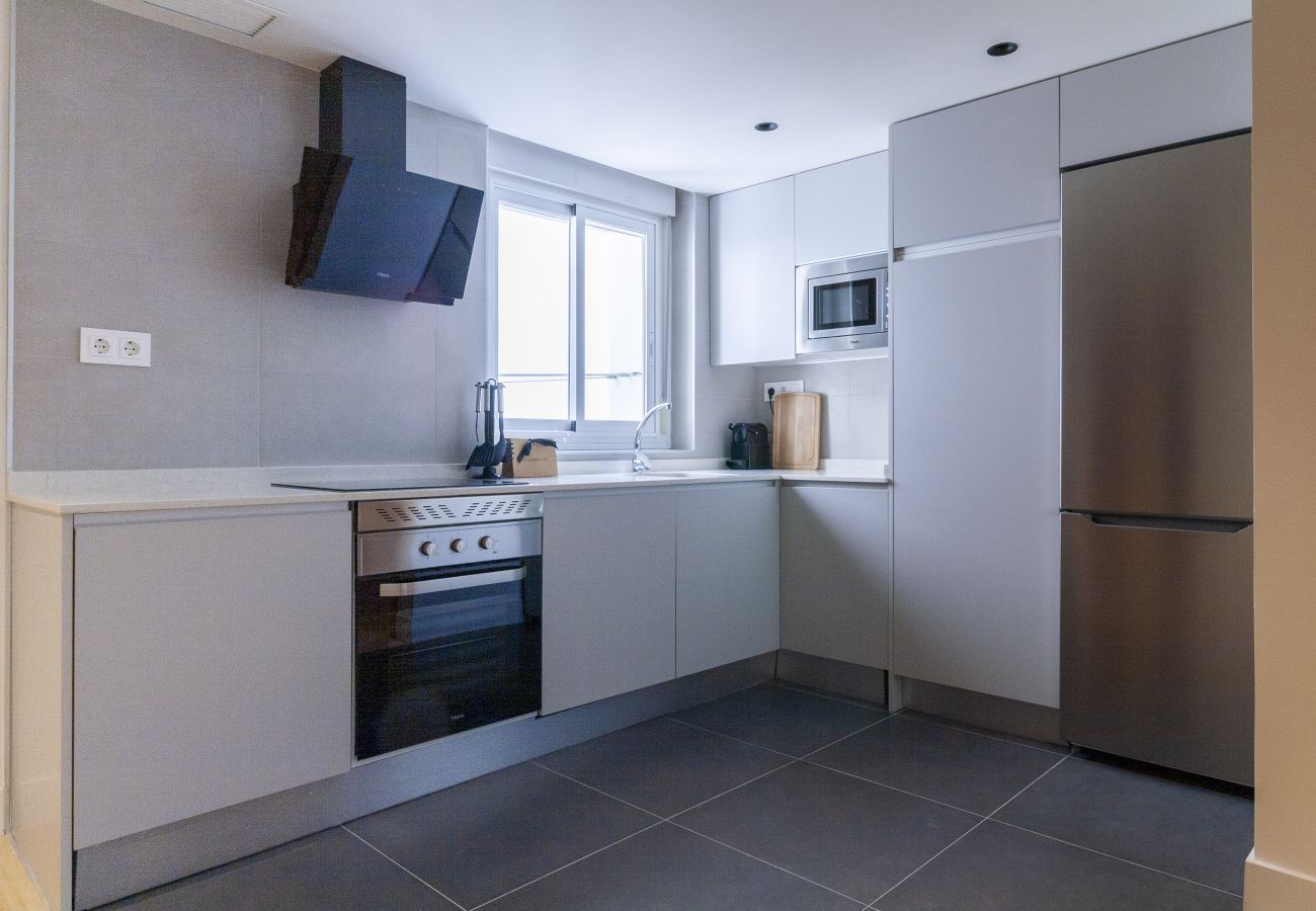 Apartment in Madrid - Apartamento en Castellana 2 hab. by Sharing Co   