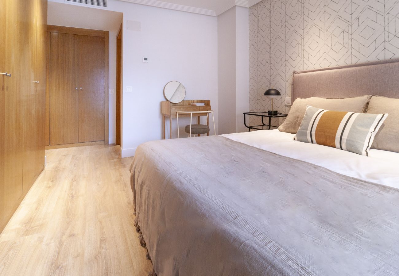 Apartment in Madrid - Apartamento 3 hab. en La Castellana Sharing Co    