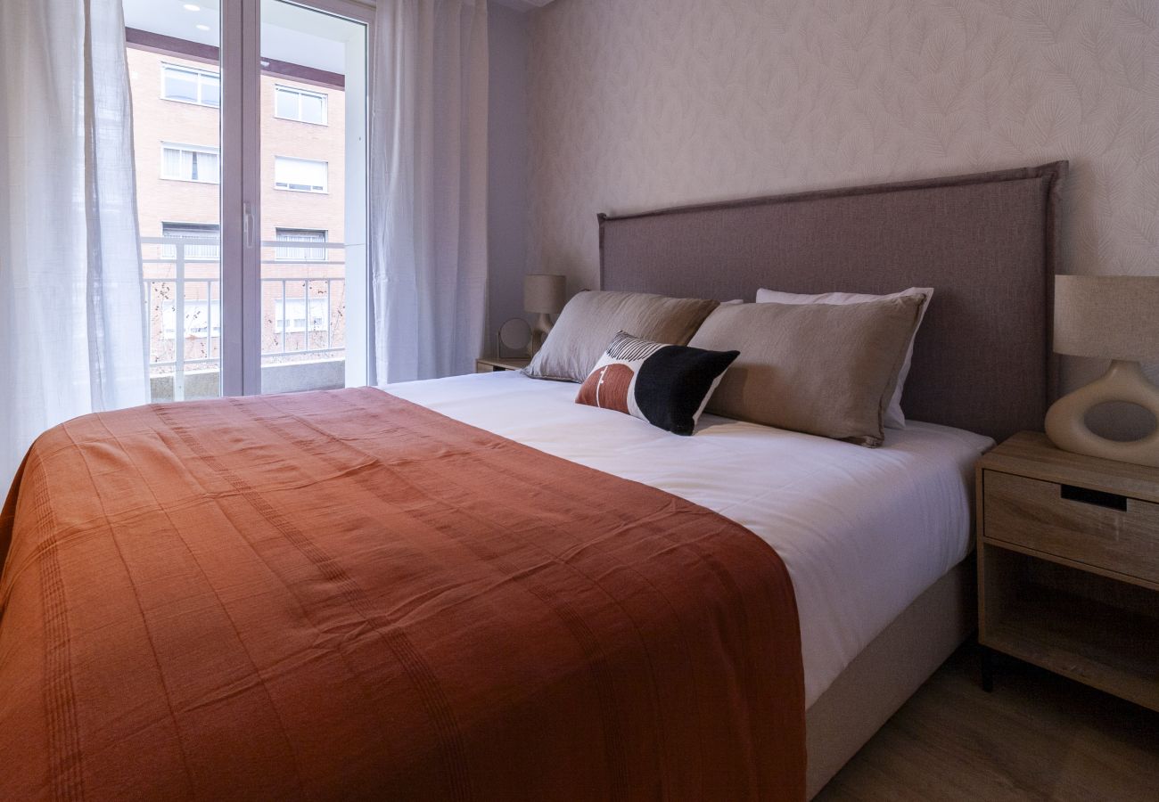 Apartment in Madrid - Apartamento 3 hab. en La Castellana Sharing Co    