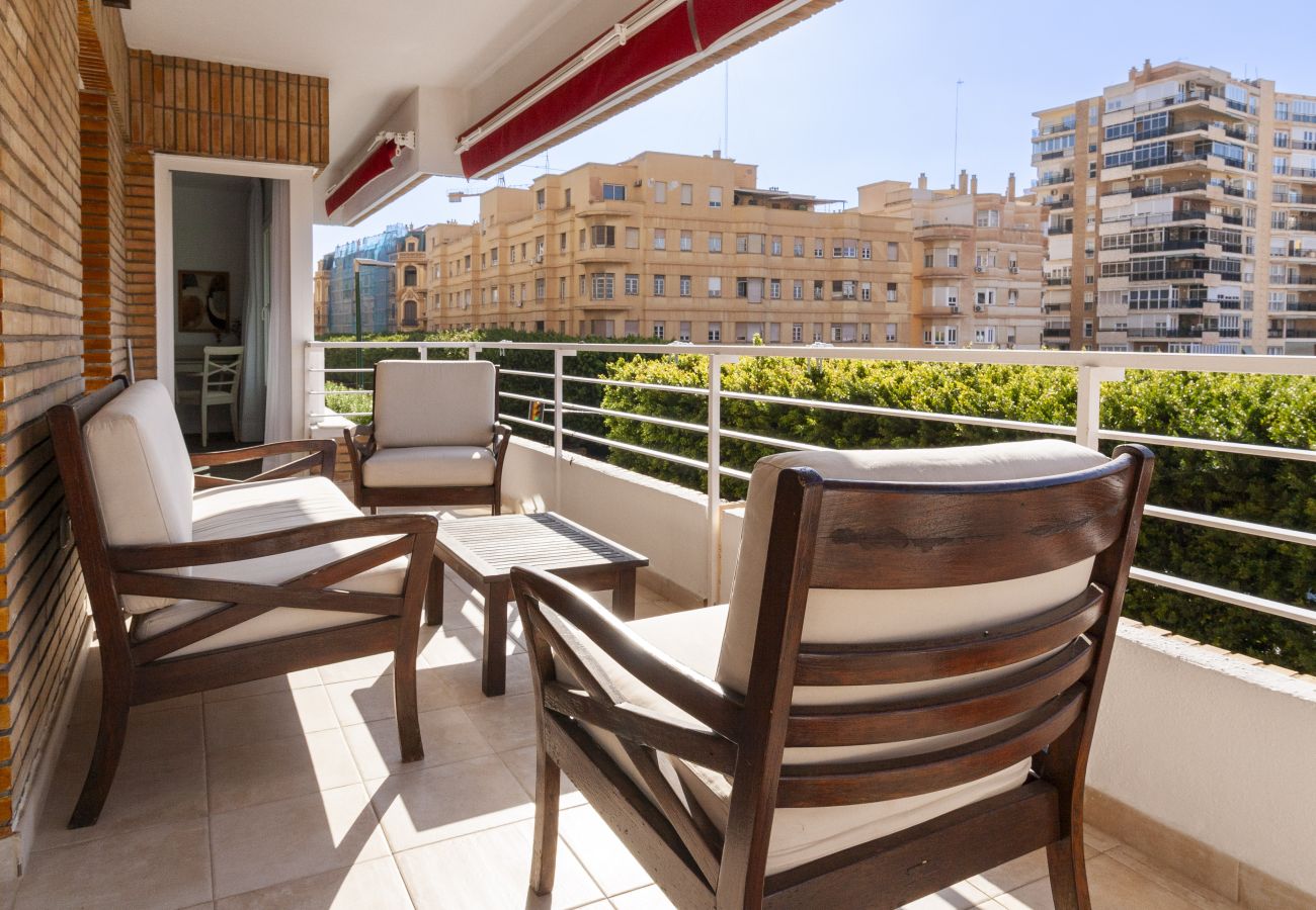 Apartment in Málaga - Asombroso apartamento 2 hab y terraza Sharing Co   