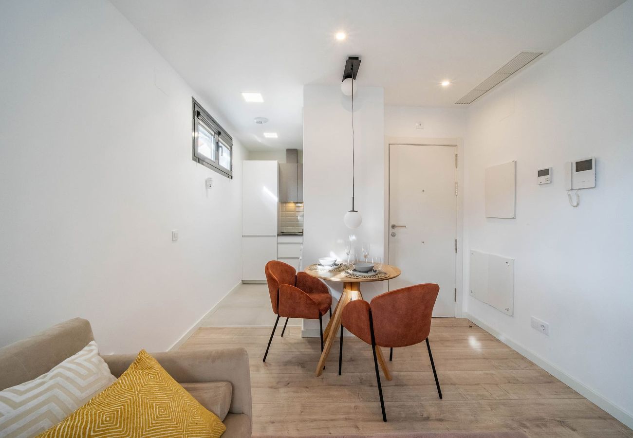 Apartment in Madrid - Great modern 1 bed apt in Chamberí by Sharing Co. 