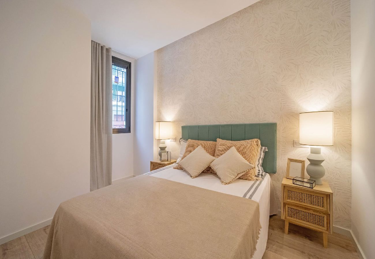 Apartment in Madrid - Beautiful 1 bed design apt in the heart of Madrid by Sharing Co. 