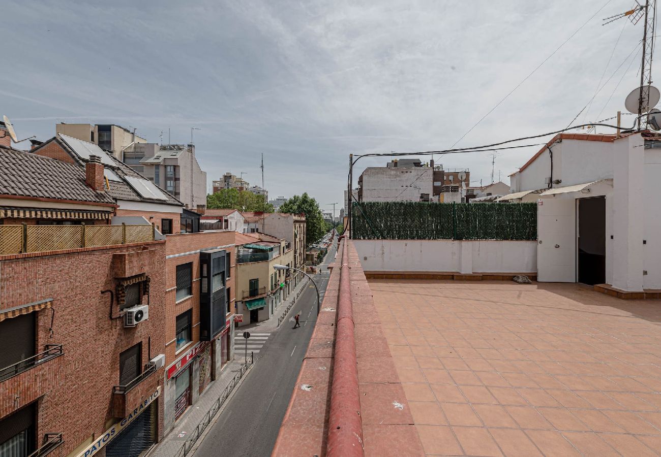 Apartment in Madrid - Gorgeous 2bed attic with terrace in Azca by Sharing Co 
