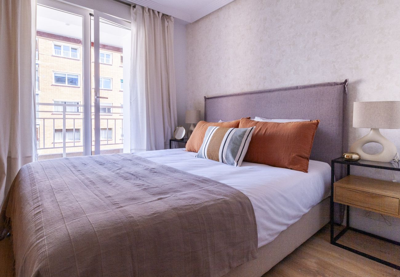 Apartment in Madrid - Apartamento 3 hab. en La Castellana Sharing Co    