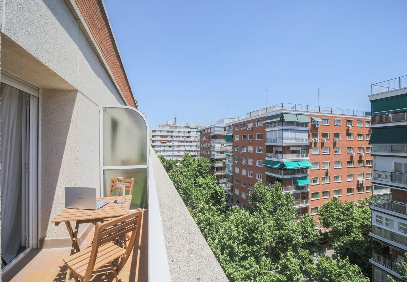 Apartment in Madrid - Ático 4 hab. Gran terraza en La Castellana Sharing Co